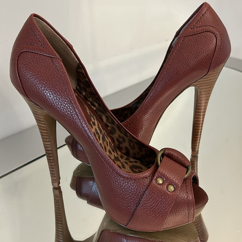 JESSICA SIMPSON Ithika Maroon Leather Peep Toe Stiletto Pumps size 7